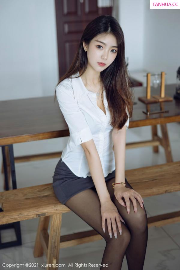 可乐Vicky  [XiuRen]高清写真图 2021.09.29 No.4019 可樂Vicky第3张图片
